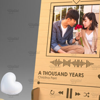 Intra απο ξύλο plywood 3mm-4mm πάχος – Προσωποποιημένη Πλακέτα Τραγουδιού Κορνίζα Δίασταση  20x20 cm INTRAFABR-83372443 - Image 1