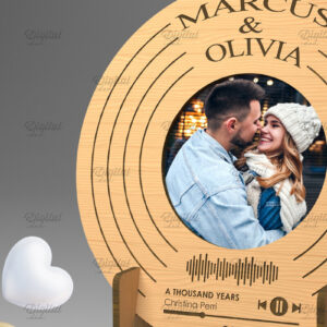 Intra απο ξύλο plywood 3mm-4mm πάχος – Προσωποποιημένη Πλακέτα Τραγουδιού Κορνίζα Δίασταση  20x20 cm INTRAFABR-83372471