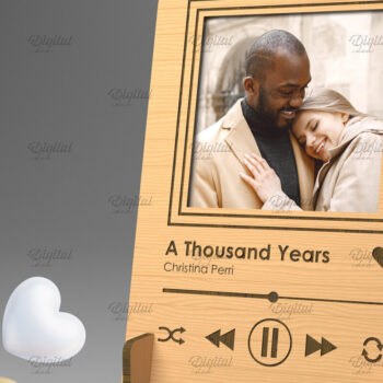 Intra απο ξύλο plywood 3mm-4mm πάχος – Προσωποποιημένη Πλακέτα Τραγουδιού Κορνίζα Δίασταση 20x20 cm INTRAFABR-83369549 - Image 1