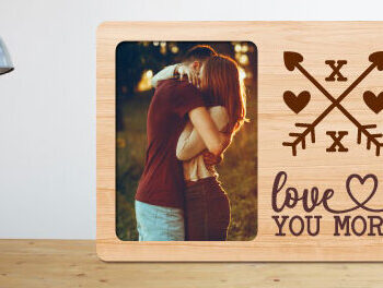 Intra απο ξύλο plywood 3mm-4mm πάχος – Εξατομικευμένη κορνίζα Αγίου Βαλεντίνου Δίασταση 20x20 cm INTRAFABR-55732009 - Image 2