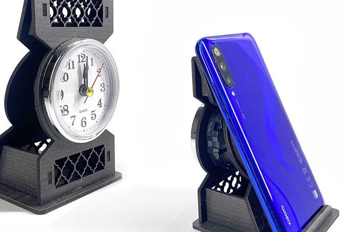 Intra απο ξύλο plywood 3mm-4mm πάχος – Βάση τηλεφώνου με ρολόι, θήκη τηλεφώνου Δίασταση  20x20 cm INTRAFABR-38044943