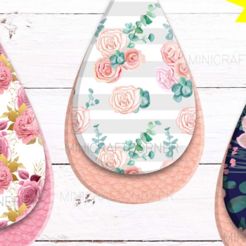 Intra απο ξύλο plywood 3mm-4mm πάχος – Σκουλαρίκια με λουλουδάτο ροζ και ναυτικό και λέιζερ Δίασταση  5x5 cm INTRAFABR-14119332 - Image 1