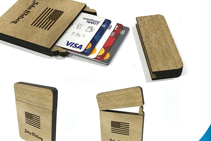 Intra απο ξύλο plywood 3mm-4mm πάχος – Θήκη για κάρτες τσέπης, Ξύλινη θήκη για κάρτες Δίασταση  20x20 cm INTRAFABR-35374528