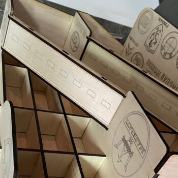 Intra απο ξύλο plywood 3mm-4mm πάχος – Πρακτικό Γκαράζ για Μικρά Αυτοκίνητα 4mm Δίασταση  20x20 cm INTRAFABR-71695283 - Image 4