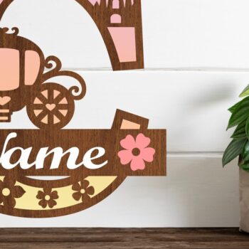 Intra απο ξύλο plywood 3mm-4mm πάχος – Πριγκίπισσα Μονόγραμμα Γράμμα C Αποκοπή αρχείου Δίασταση  20x20 cm INTRAFABR-76567889 - Image 1