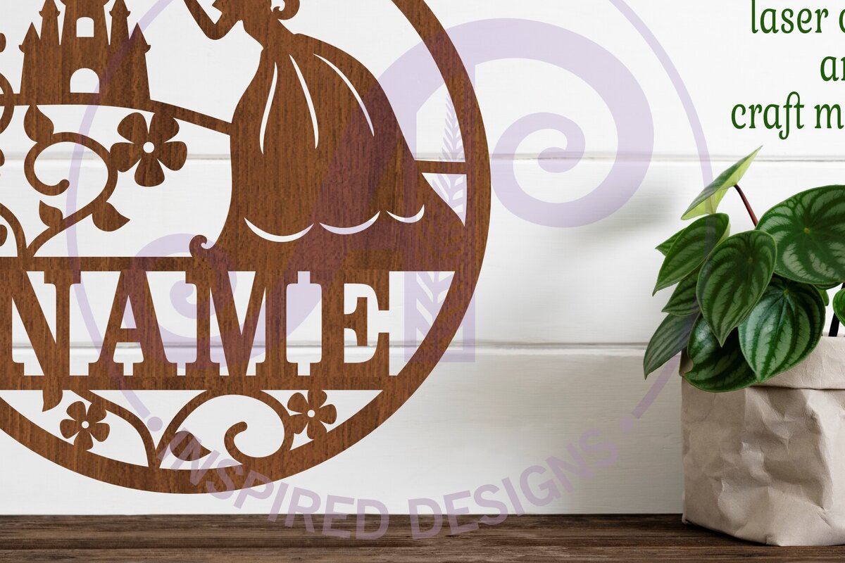 Intra απο ξύλο plywood 3mm-4mm πάχος – Πινακίδα ονόματος πριγκίπισσας Δίασταση  20x20 cm INTRAFABR-95210080