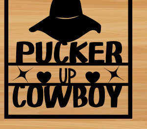 Intra απο ξύλο plywood 3mm-4mm πάχος – Pucker Up Cowboy Laser, μεταλλικό Δίασταση  20x20 cm INTRAFABR-87761153