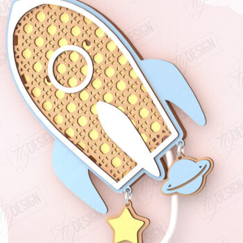 Intra απο ξύλο plywood 3mm-4mm πάχος – Παιδική λάμπα Rattan | Πύραυλος |CNC Δίασταση  20x20 cm INTRAFABR-121357907 - Image 1