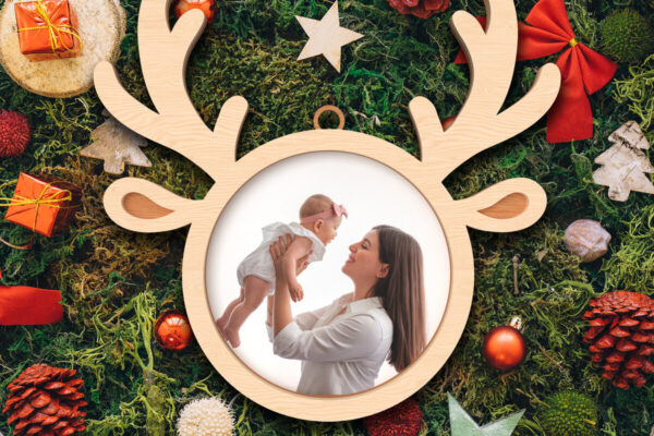 1759054450_Reindeer-Antlers-Christmas-Photo-frame-Graphics-107386144-1-1