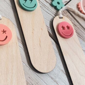 Intra απο ξύλο plywood 3mm-4mm πάχος – Retro Smiley Bookmarks Δίασταση 20x20 cm INTRAFABR-71616603 - Image 6