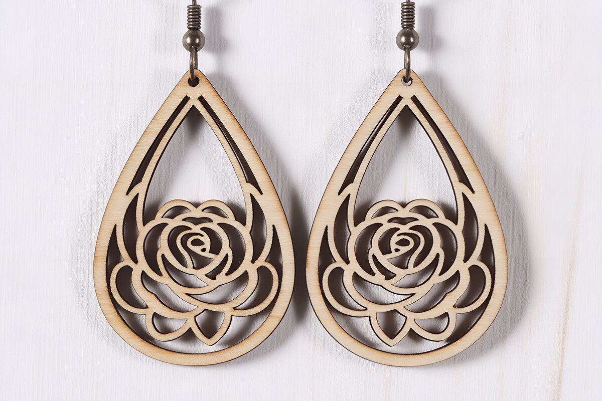 Intra απο ξύλο plywood 3mm-4mm πάχος – Σκουλαρίκια Rose Teardrop Cut Δίασταση  5x5 cm INTRAFABR-121541962
