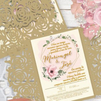 Intra απο ξύλο plywood 3mm-4mm πάχος – Τριαντάφυλλο Προσκλητήριο Γάμου Κόψιμο Δίασταση  20x20 cm INTRAFABR-19314799 - Image 1