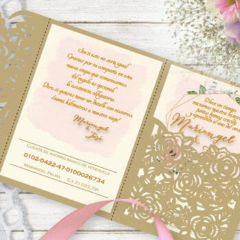 Intra απο ξύλο plywood 3mm-4mm πάχος – Προσκλητήριο γάμου με τριαντάφυλλο Δίασταση 20x20 cm INTRAFABR-19314731 - Image 2