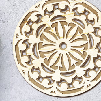 Intra απο ξύλο plywood 3mm-4mm πάχος – Στρογγυλό σουβέρ με στολίδι Δίασταση  20x20 cm INTRAFABR-102808588 - Image 2