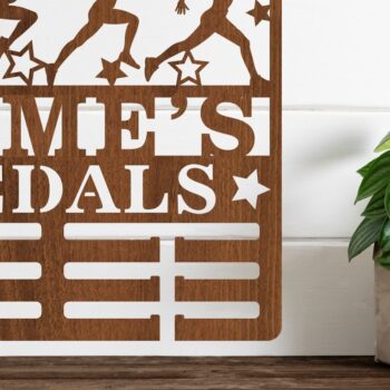 Intra απο ξύλο plywood 3mm-4mm πάχος – Δρομέας Γυναίκα Όνομα Κάτοχος Μεταλλίου Δίασταση  20x20 cm INTRAFABR-73715755 - Image 1