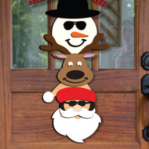 Intra απο ξύλο plywood 3mm-4mm πάχος – Κρεμάστρα πόρτας Άγιος Βασίλης, Ελάφια και Χιονάνθρωπος Δίασταση  20x20 cm INTRAFABR-120779427