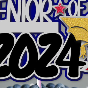 Intra απο ξύλο plywood 3mm-4mm πάχος – Senior 2024 Cake Topper Δίασταση  20x20 cm INTRAFABR-103154519 - Image 1