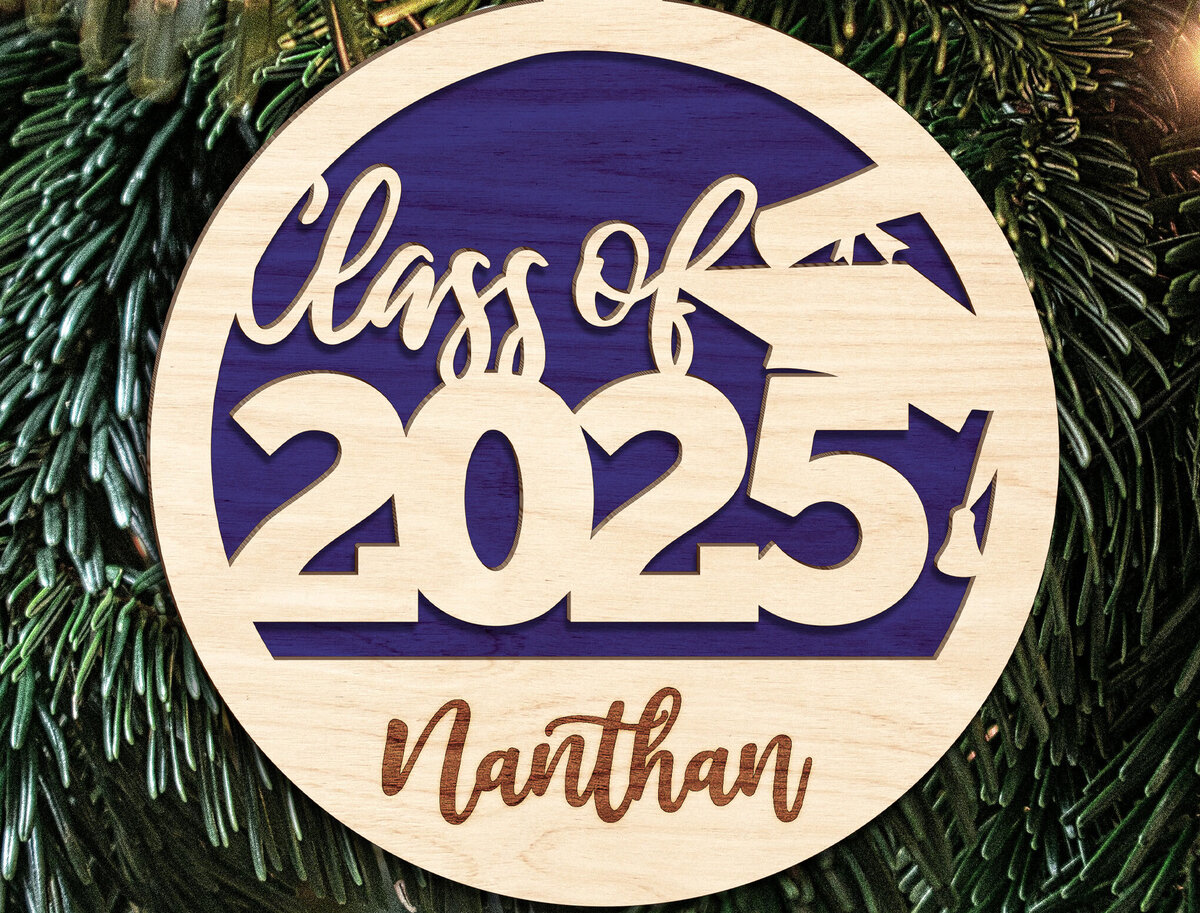 Intra απο ξύλο plywood 3mm-4mm πάχος – Senior Class of 2025 Ornament Δίασταση  20x20 cm INTRAFABR-123189541