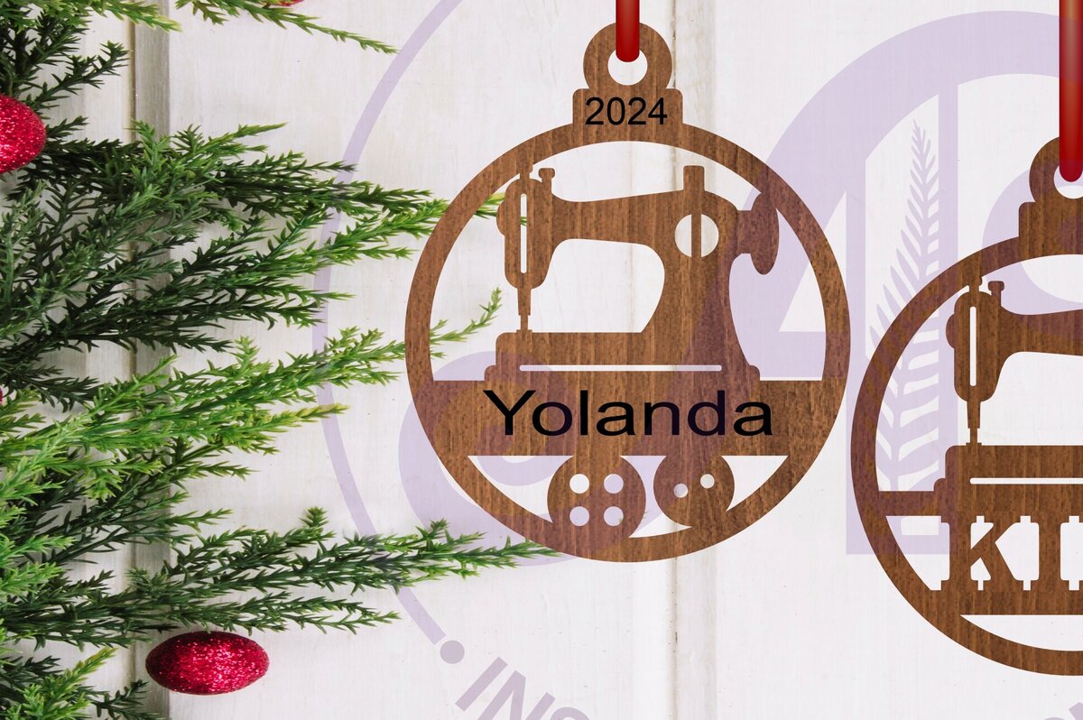 Intra απο ξύλο plywood 3mm-4mm πάχος – Ραπτομηχανή Χριστουγεννιάτικο Στολίδι Δίασταση  20x20 cm INTRAFABR-108804432