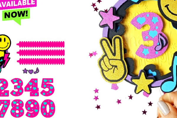 1759061188_Shaker-cake-topper-SVG-Smiley-Face-Graphics-76943639