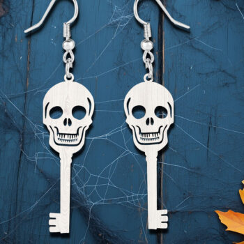 Intra απο ξύλο plywood 3mm-4mm πάχος – Κλειδί κρανίου αποκριάτικα σκουλαρίκια με λέιζερ Δίασταση  5x5 cm INTRAFABR-120902532 - Image 4