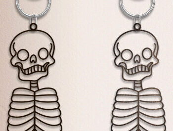 Intra απο ξύλο plywood 3mm-4mm πάχος – Μπρελόκ κρανίου με Δίασταση  5x5 cm INTRAFABR-70367241 - Image 1