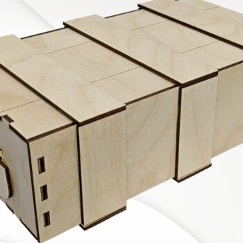 Intra απο ξύλο plywood 3mm-4mm πάχος – Κουτί δώρου Slider με μυστικό διαμέρισμα Δίασταση  20x20 cm INTRAFABR-124400460 - Image 1