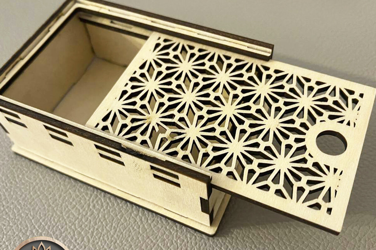 Intra απο ξύλο plywood 3mm-4mm πάχος – Συρόμενο Καπάκι Δίασταση  20x20 cm INTRAFABR-114609666