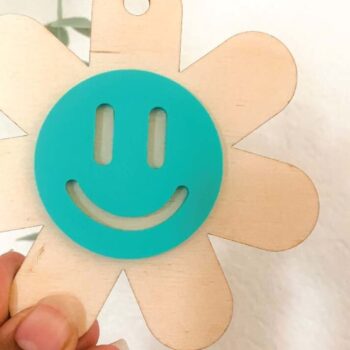 Intra απο ξύλο plywood 3mm-4mm πάχος – Μπρελόκ Smiley Δίασταση  5x5 cm INTRAFABR-74516846 - Image 6