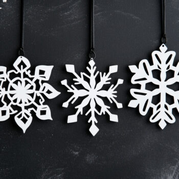 Intra απο ξύλο plywood 3mm-4mm πάχος – Snowflake Ornaments Set Δίασταση  20x20 cm INTRAFABR-105396622 - Image 1