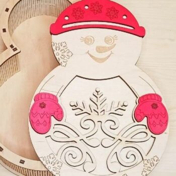 Intra απο ξύλο plywood 3mm-4mm πάχος – Χριστουγεννιάτικο δώρο Χριστουγεννιάτικο κουτί χιονάνθρωπος Δίασταση  20x20 cm INTRAFABR-38314344 - Image 2