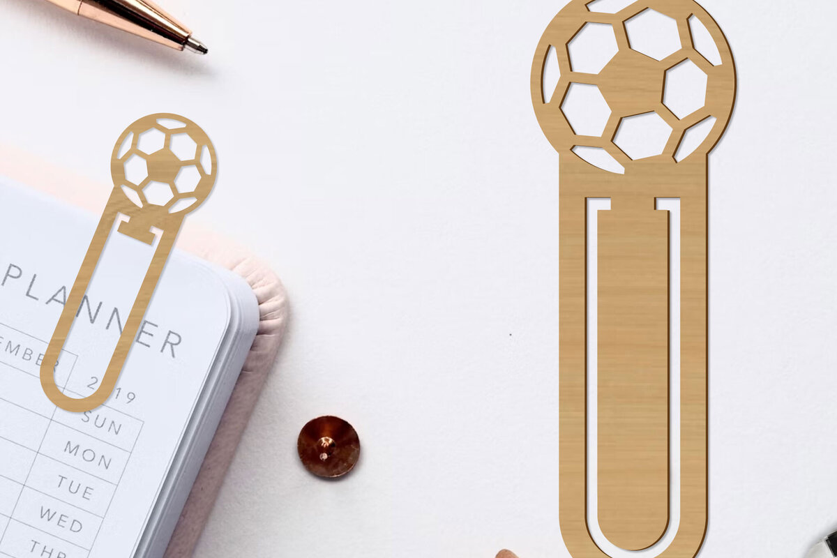 Intra απο ξύλο plywood 3mm-4mm πάχος – Μπάλα ποδοσφαίρου σελιδοδείκτης Papercut Δίασταση  20x20 cm INTRAFABR-97250934