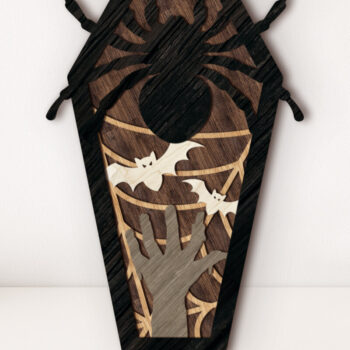 Intra απο ξύλο plywood 3mm-4mm πάχος – Τρομακτικό φέρετρο αποκριών με αράχνη Δίασταση  20x20 cm INTRAFABR-104254300 - Image 1