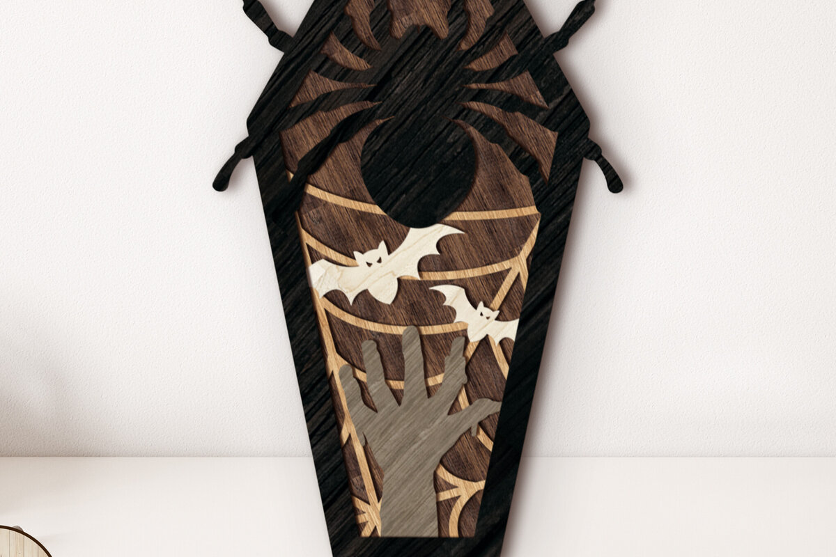 Intra απο ξύλο plywood 3mm-4mm πάχος – Τρομακτικό φέρετρο αποκριών με αράχνη Δίασταση  20x20 cm INTRAFABR-104254300