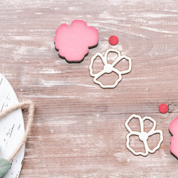 Intra απο ξύλο plywood 3mm-4mm πάχος – Ανοιξιάτικα σκουλαρίκια με λουλούδια κομμένα με λέιζερ. Δίασταση 5x5 cm INTRAFABR-116539946 - Image 2