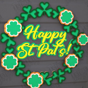 Intra απο ξύλο plywood 3mm-4mm πάχος – Σημάδια του Αγίου Πατρικίου | Διακόσμηση τοίχου Δίασταση  40x30 cm INTRAFABR-115373384 - Image 1