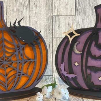 Intra απο ξύλο plywood 3mm-4mm πάχος – Standing Spooky Pumpkin Duo Laser Δίασταση  20x20 cm INTRAFABR-35110400 - Image 1