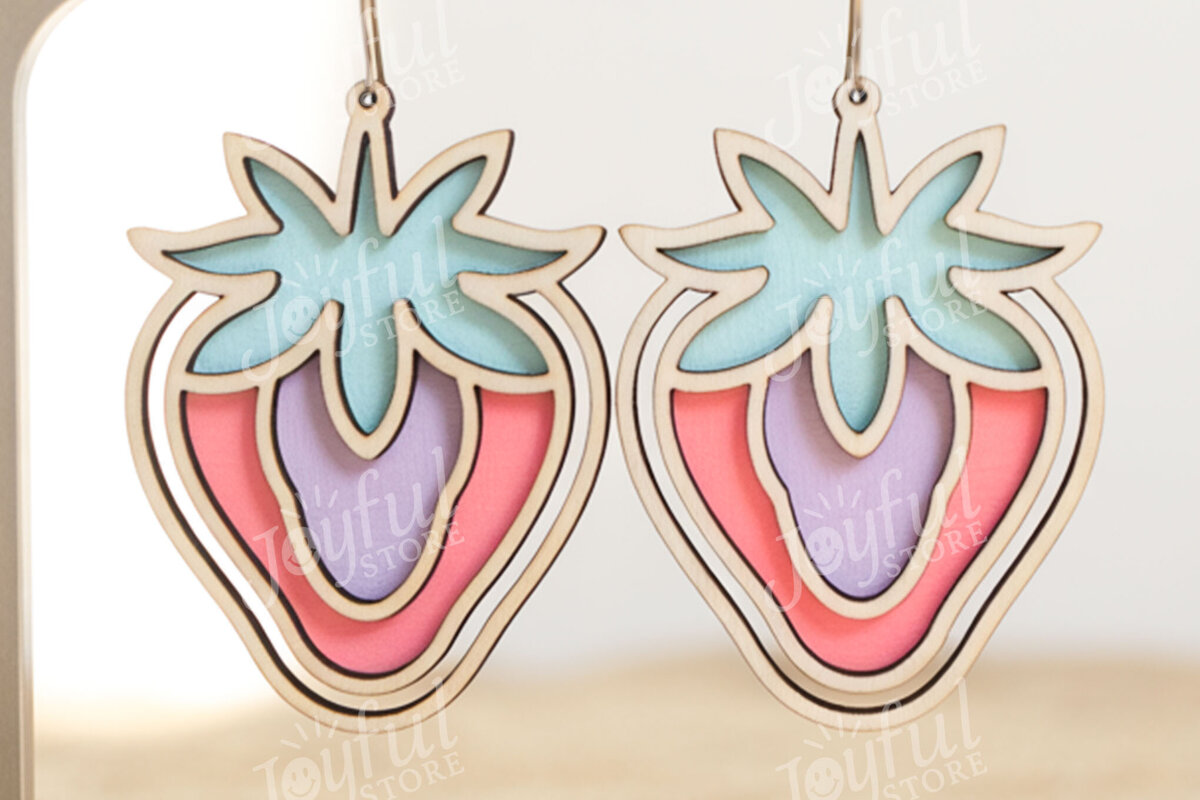 Intra απο ξύλο plywood 3mm-4mm πάχος – Σκουλαρίκια φράουλα Cut Laser Δίασταση  5x5 cm INTRAFABR-122223013