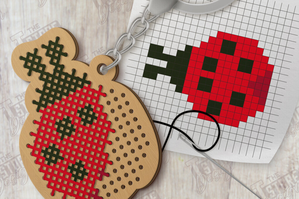 Intra απο ξύλο plywood 3mm-4mm πάχος – Κοπή με λέιζερ μπρελόκ με καλοκαιρινή σταυροβελονιά Δίασταση  5x5 cm INTRAFABR-123770148