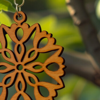 Intra απο ξύλο plywood 3mm-4mm πάχος – Καλοκαιρινά σκουλαρίκια Δίασταση  5x5 cm INTRAFABR-100741174 - Image 1