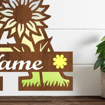 Intra απο ξύλο plywood 3mm-4mm πάχος – Μονόγραμμα ηλίανθου με κεφαλαίο γράμμα Δίασταση  20x20 cm INTRAFABR-75964998 - Image 1