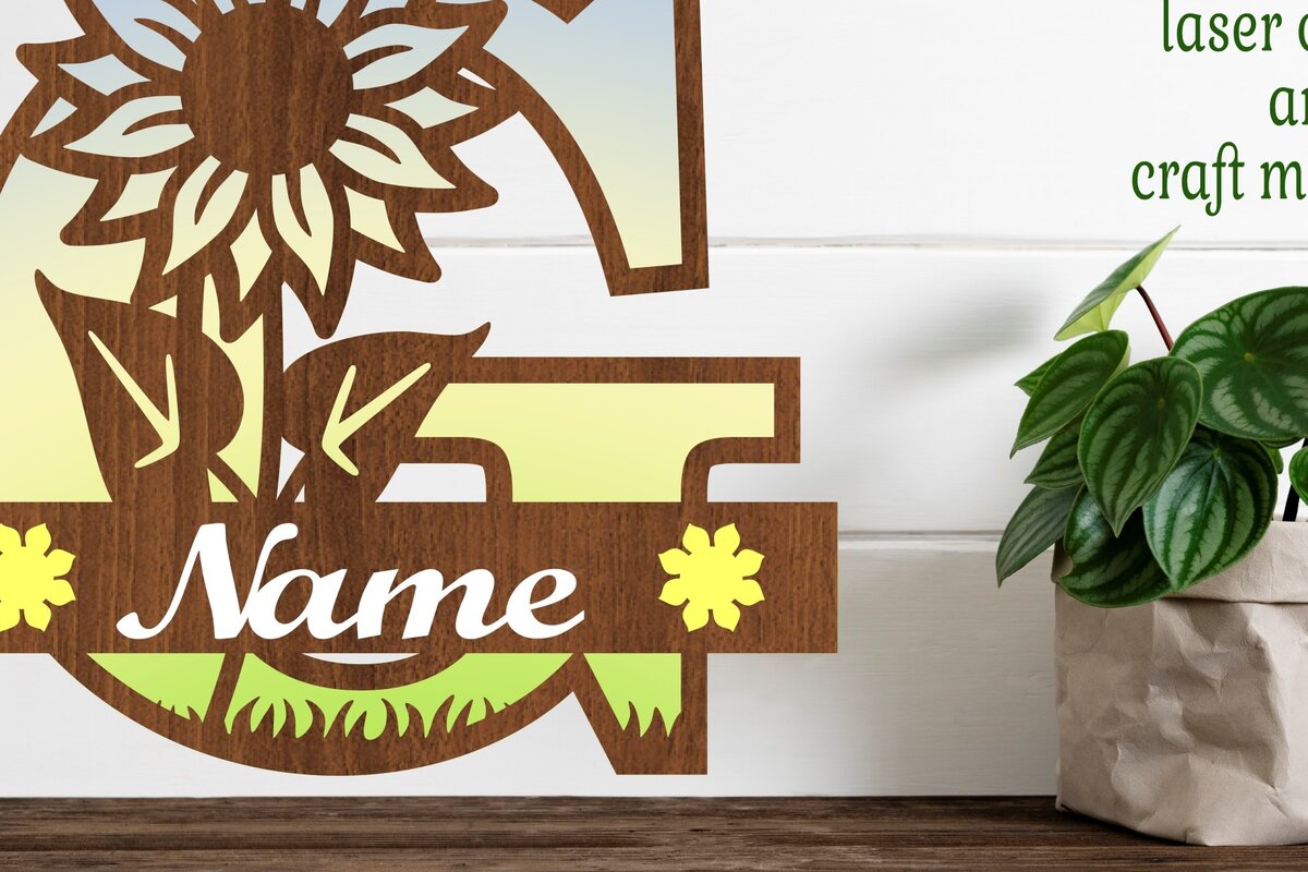 Intra απο ξύλο plywood 3mm-4mm πάχος – Μονόγραμμα ηλίανθου κεφαλαίο Γράμμα G Δίασταση  20x20 cm INTRAFABR-75965136