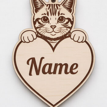 Intra απο ξύλο plywood 3mm-4mm πάχος – Μπρελόκ με εξατομικευμένο όνομα Tabby Cat Δίασταση  5x5 cm INTRAFABR-122315509 - Image 1