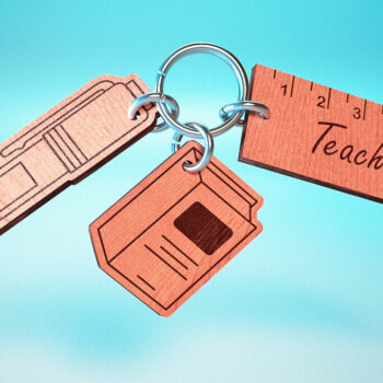 Intra απο ξύλο plywood 3mm-4mm πάχος – Teacher Keychain | Δάσκαλος Δίασταση  5x5 cm INTRAFABR-65563124 - Image 2