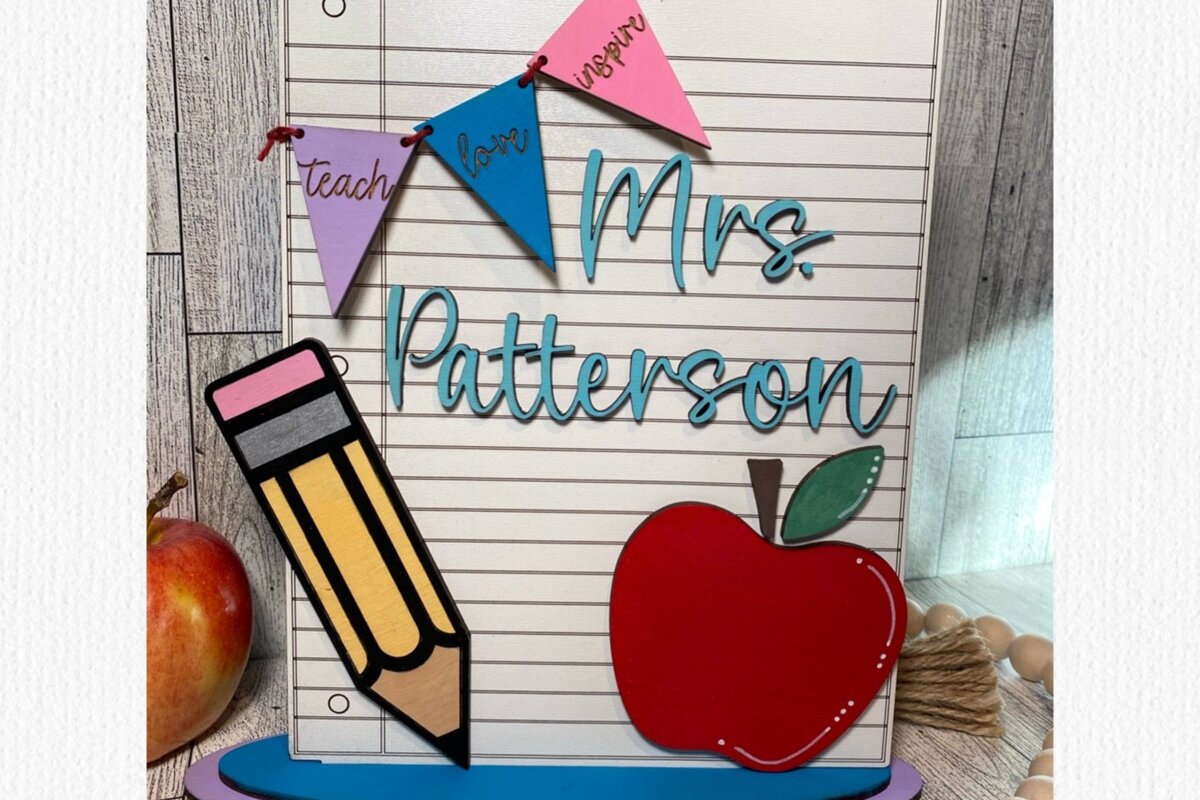 Intra απο ξύλο plywood 3mm-4mm πάχος – Ονοματεπώνυμο καθηγητή Laser Δίασταση  20x20 cm INTRAFABR-50026767