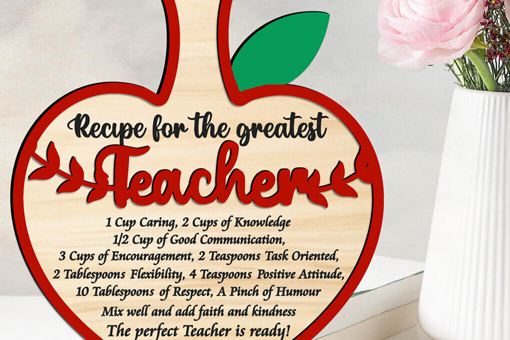 Intra απο ξύλο plywood 3mm-4mm πάχος – Συνταγή Δασκάλου Δώρο Καρδιά Πίνακα κοπής Δίασταση  20x20 cm INTRAFABR-103443006