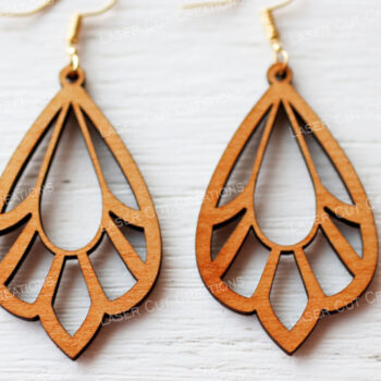 Intra απο ξύλο plywood 3mm-4mm πάχος – Σκουλαρίκια με κομμένα πέταλα δάκρυ Δίασταση 5x5 cm INTRAFABR-124957713 - Image 1