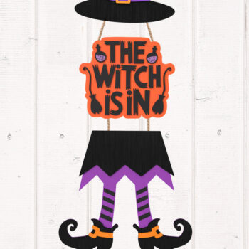 Intra απο ξύλο plywood 3mm-4mm πάχος – Η μάγισσα είναι στο σήμα της πόρτας Δίασταση  20x20 cm INTRAFABR-105764426 - Image 1