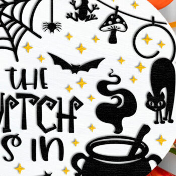 Intra απο ξύλο plywood 3mm-4mm πάχος – Η Μάγισσα είναι σε, Halloween Door Sign Δίασταση  40x30 cm INTRAFABR-125247429 - Image 3