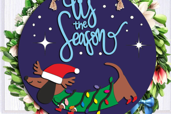 1759079525_Tis-The-Season-Dachshund-Door-Hanger-SVG-Graphics-107771080-1-1